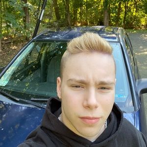 Meet your Posher, Steven